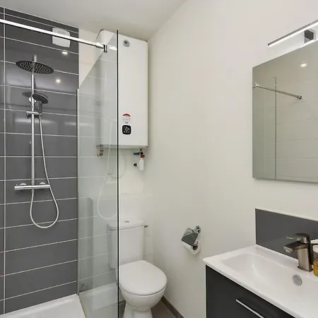 Апартаменти T2 Kig Ha Farz